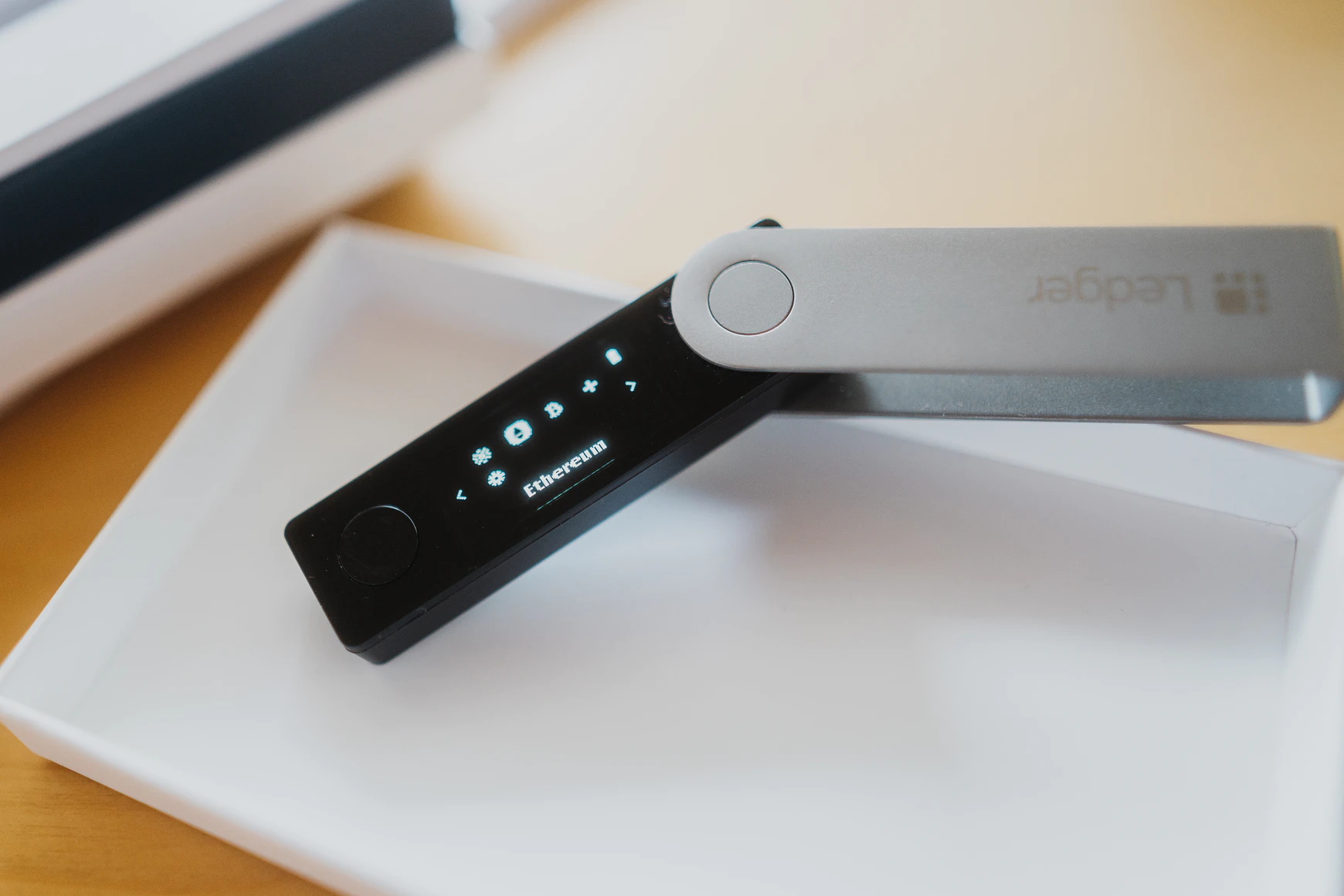 Ledger Nano S 和 Nano X冷錢包支援 TRC20 和 TRC10嗎？2分鐘立刻解決!